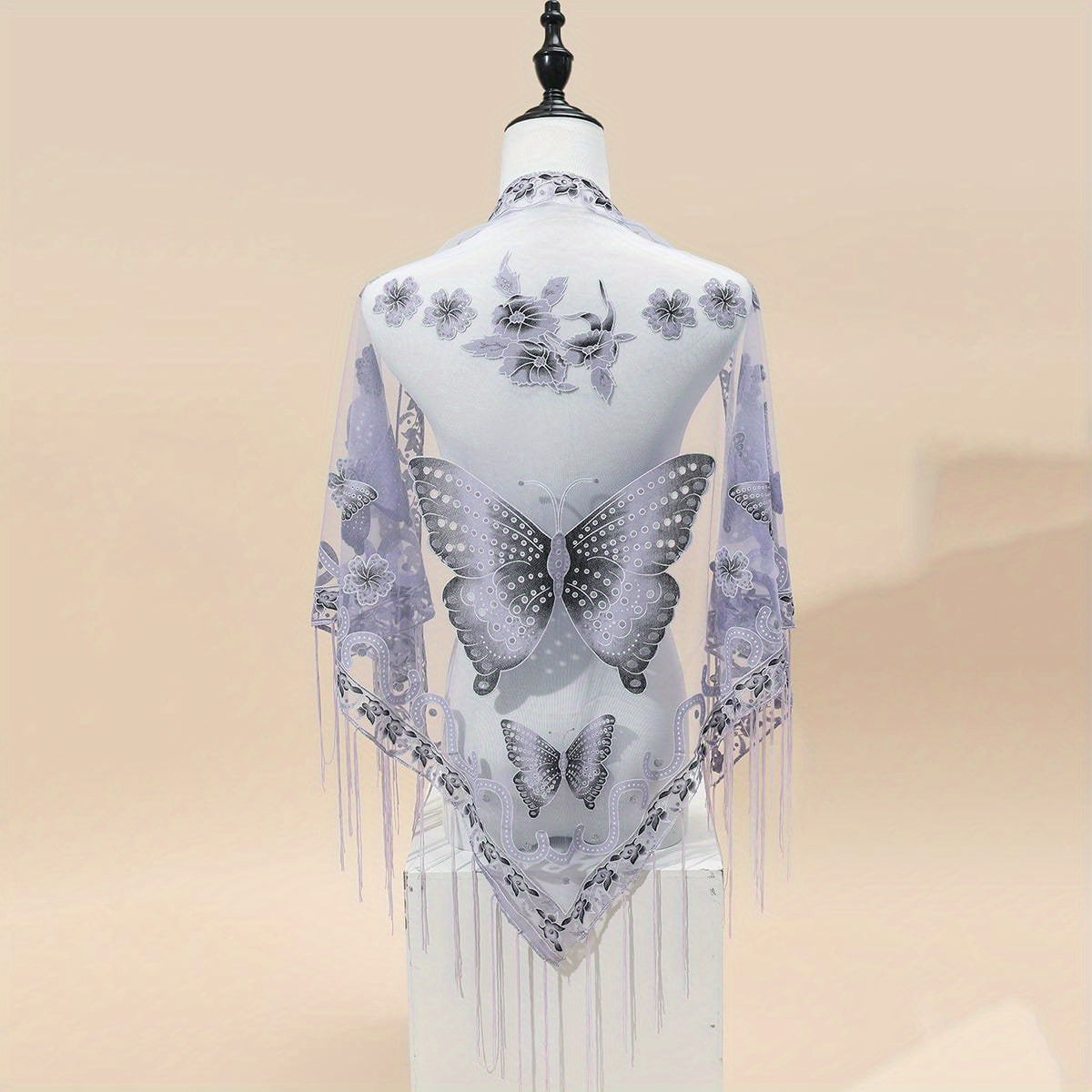 [Elegant Scarf] Elegant Breathable Triangle Scarf - 29.5"×55.1" Butterfly Flower Embroidery Lace Tassel Shawl Windproof Wrap Outdoor Accessories