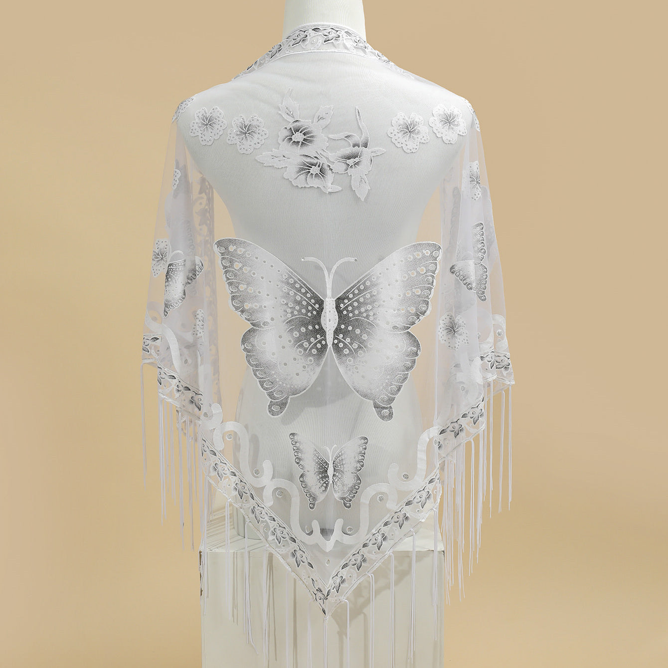 [Elegant Scarf] Elegant Breathable Triangle Scarf - 29.5"×55.1" Butterfly Flower Embroidery Lace Tassel Shawl Windproof Wrap Outdoor Accessories