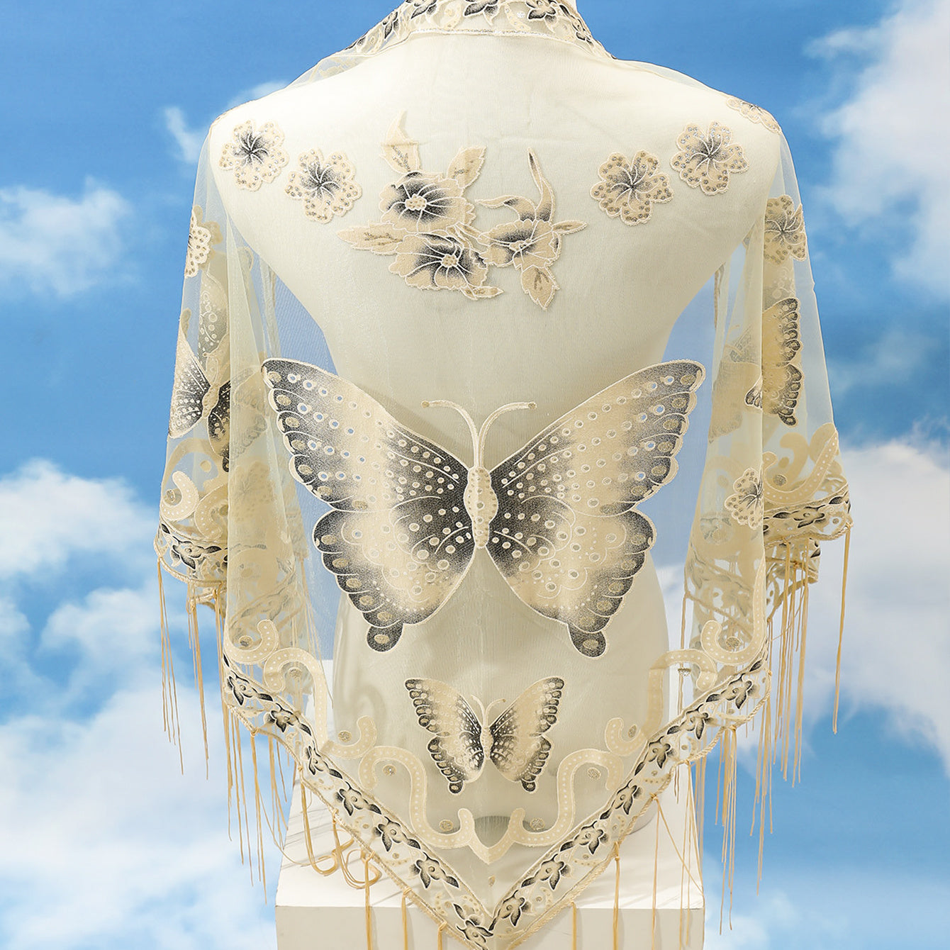 [Elegant Scarf] Elegant Breathable Triangle Scarf - 29.5"×55.1" Butterfly Flower Embroidery Lace Tassel Shawl Windproof Wrap Outdoor Accessories