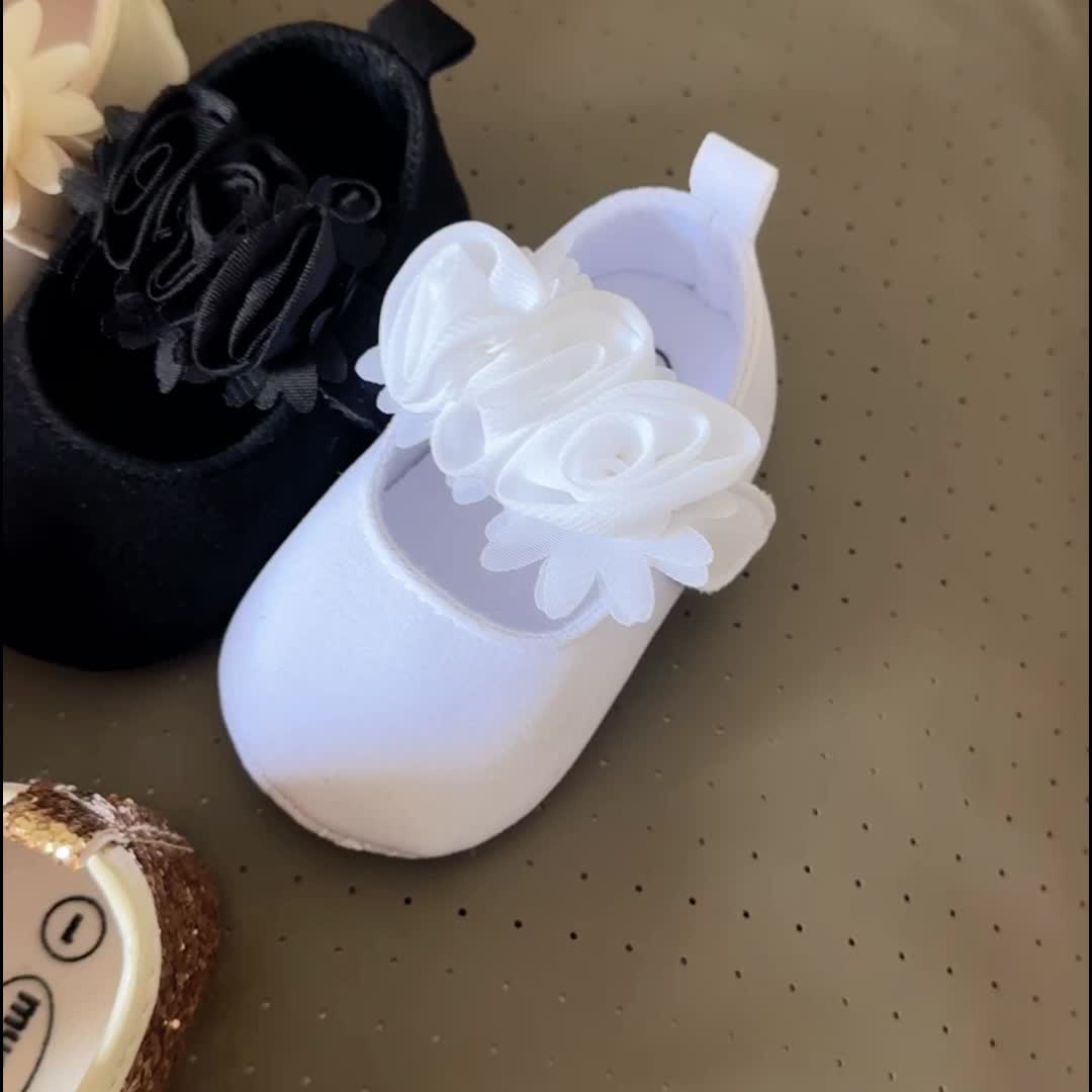 Baby Girls Mary Jane Flat Shoes With Floral Decor & Headband, Princess Wedding Crib Shoes For Infant Newborn First Walkers Prewalkers